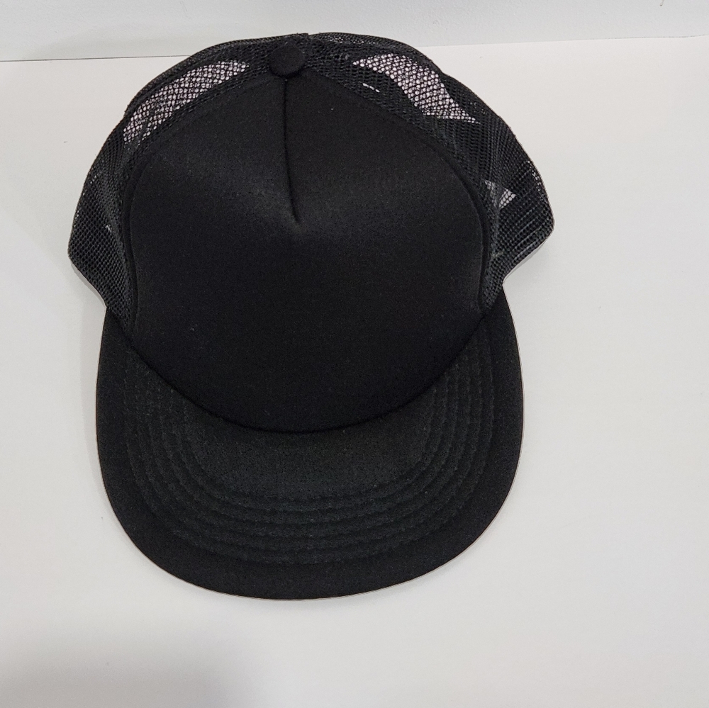 District Black Mesh Trucker Hat NWOT